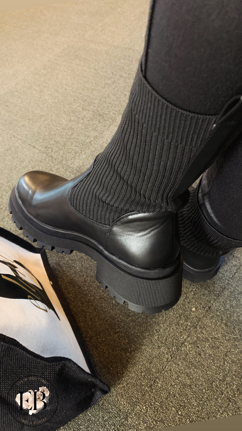 Bottines chaussettes Noir – Eylim Boutique1
