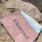 Pochette J’ADORE [ Plusieurs coloris ]