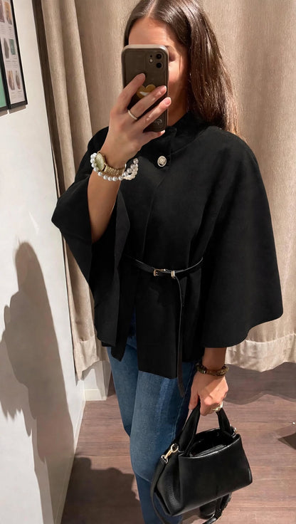Poncho 🖤 Eylim Boutique