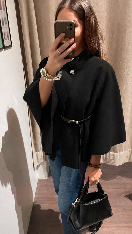 Poncho 🖤 Eylim Boutique